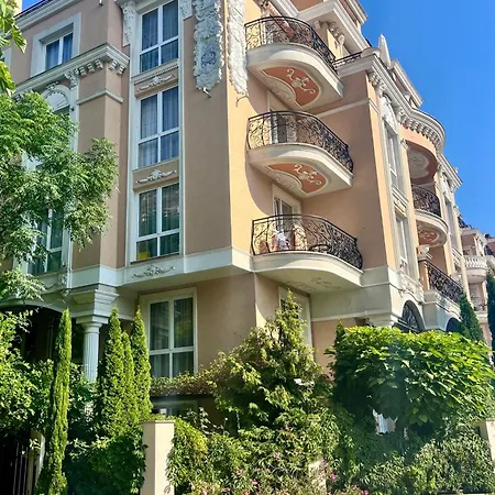 In A Luxurious Complex In Sunny Апартамент *