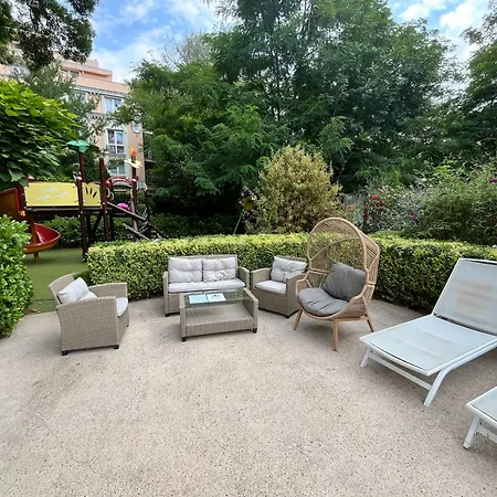 In A Luxurious Complex In Sunny Slăntjev Brjag